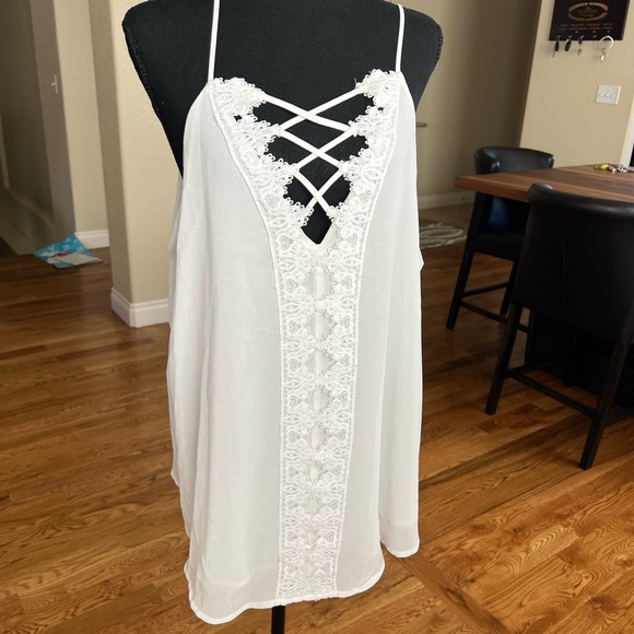 Plus size white cami - Picture 1 of 5